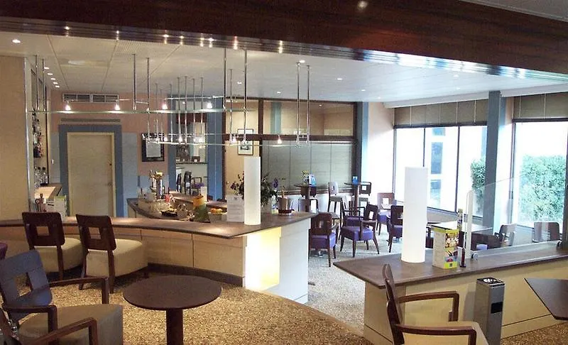 *** Hotel Ibis Styles Toulon La Seyne Sur Mer France